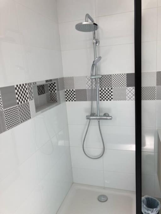 Le Gite Marie-Galante : Belle Maison D'Hotes Avec Acces Piscine En Ete Lanmeur Eksteriør bilde
